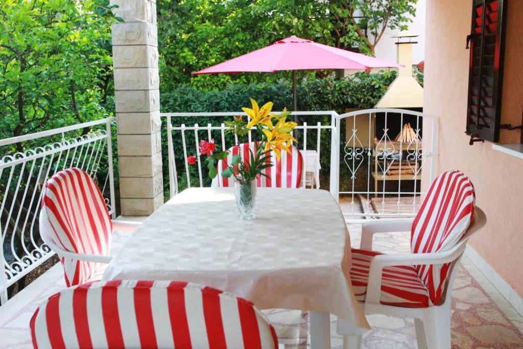 Apartment Bareta *