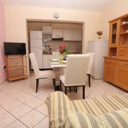 Apartment Bareta Trogir Exterior photo